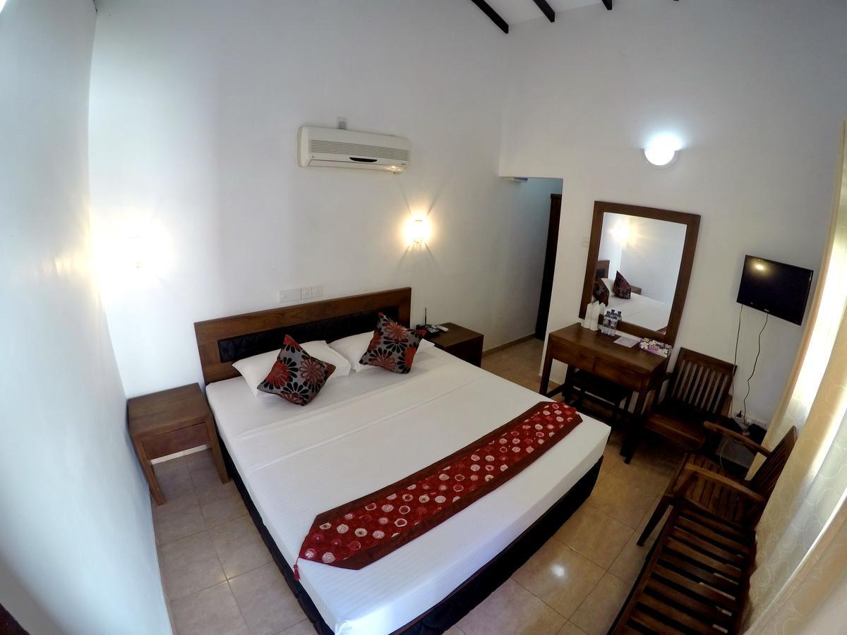 Ramon Beach Resort Ambalangoda  Exterior foto