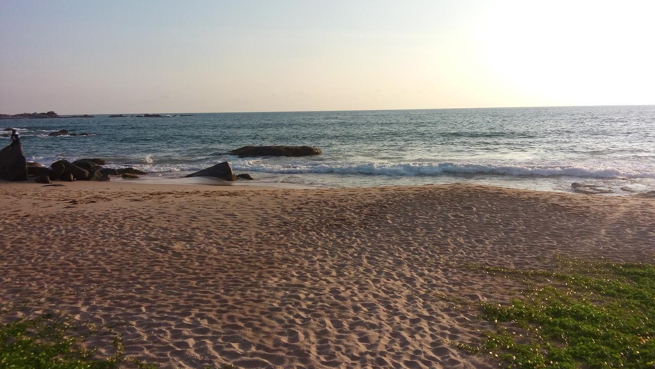 Ramon Beach Resort Ambalangoda  Exterior foto