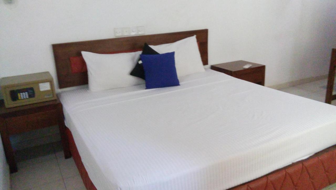 Ramon Beach Resort Ambalangoda  Exterior foto